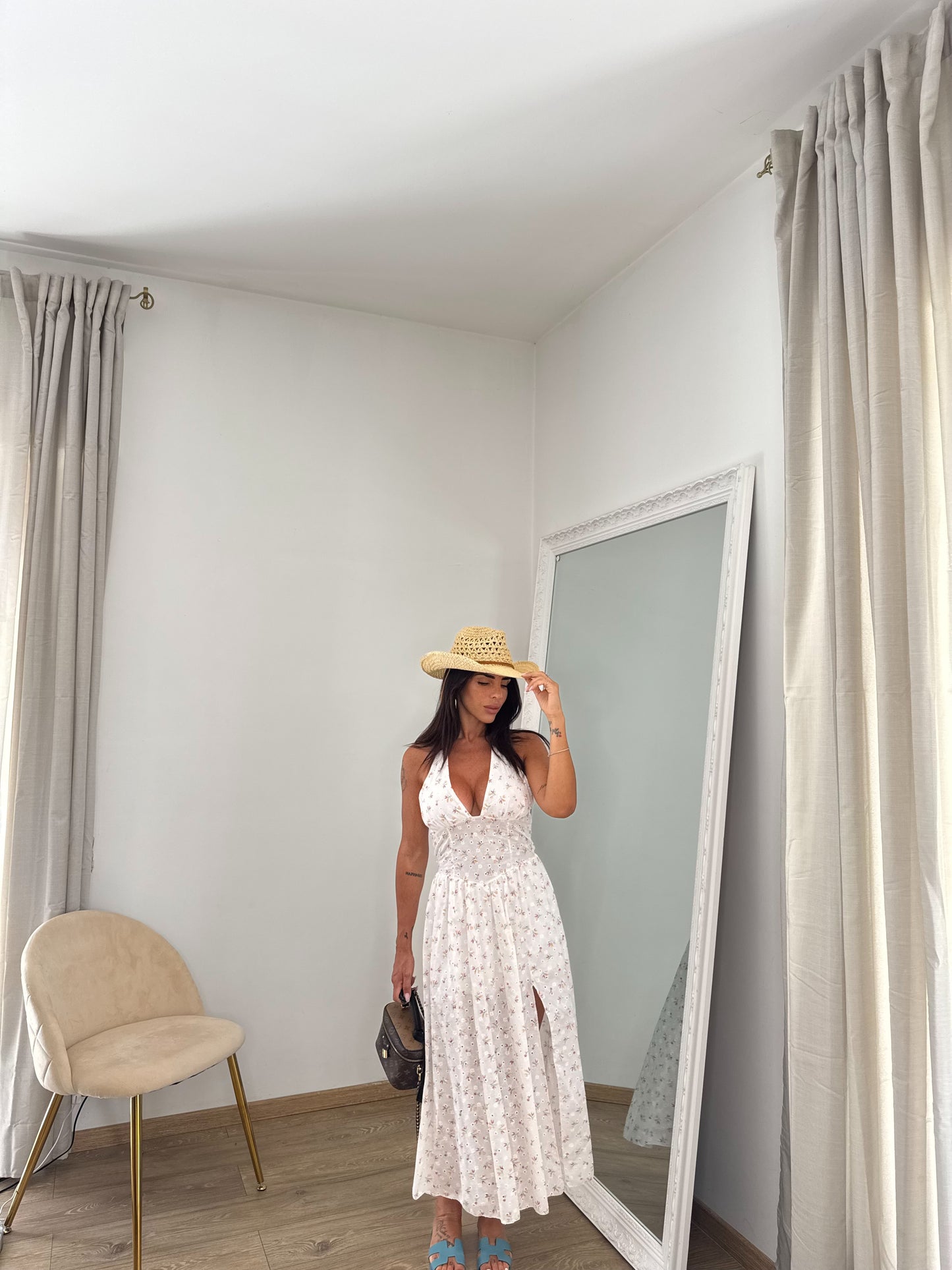DRESS dalyla