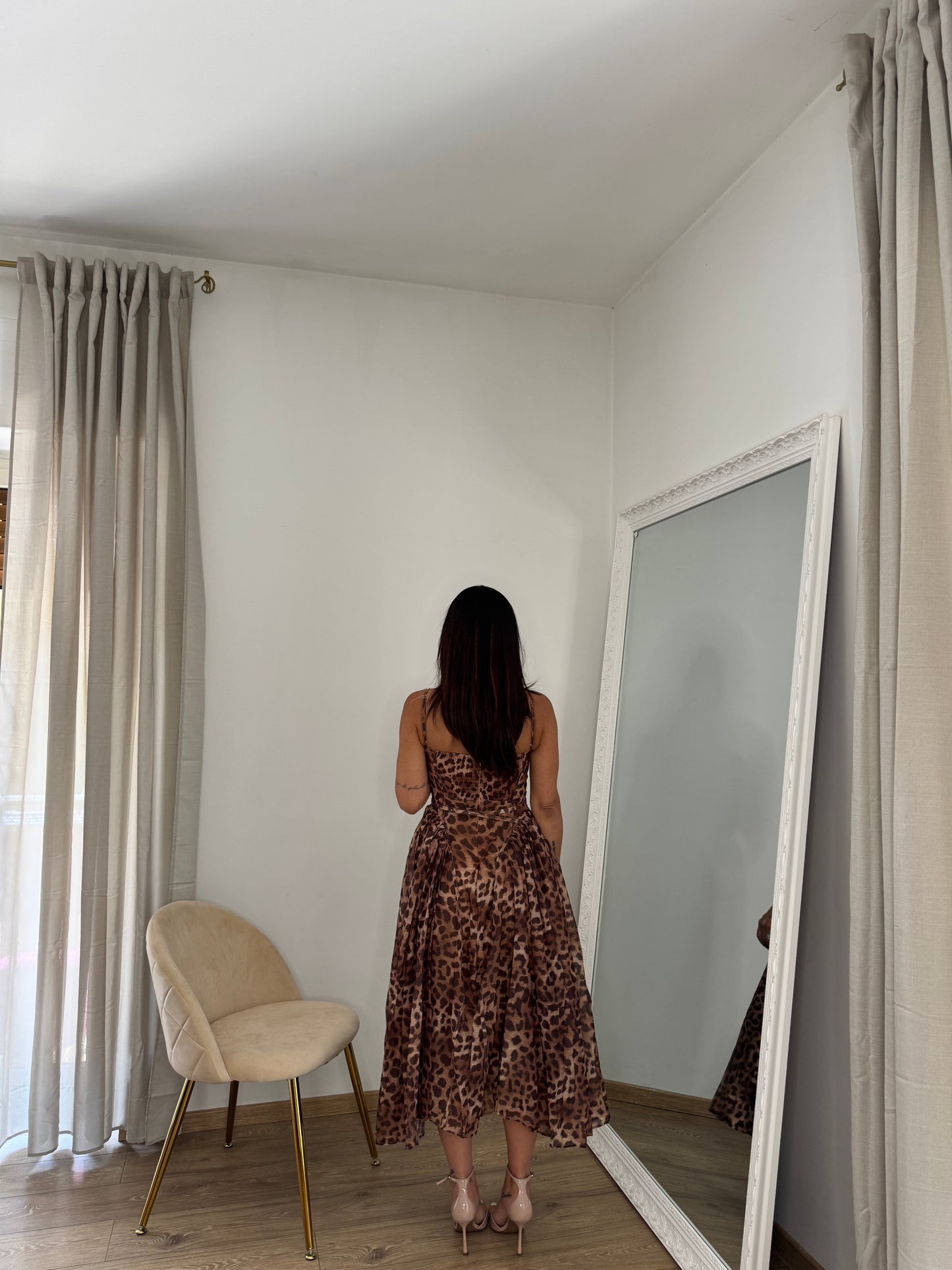 DRESS Benny
