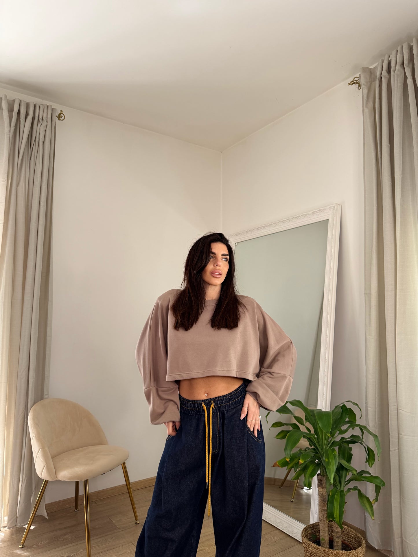 Felpa crop Danielle (3 colori)