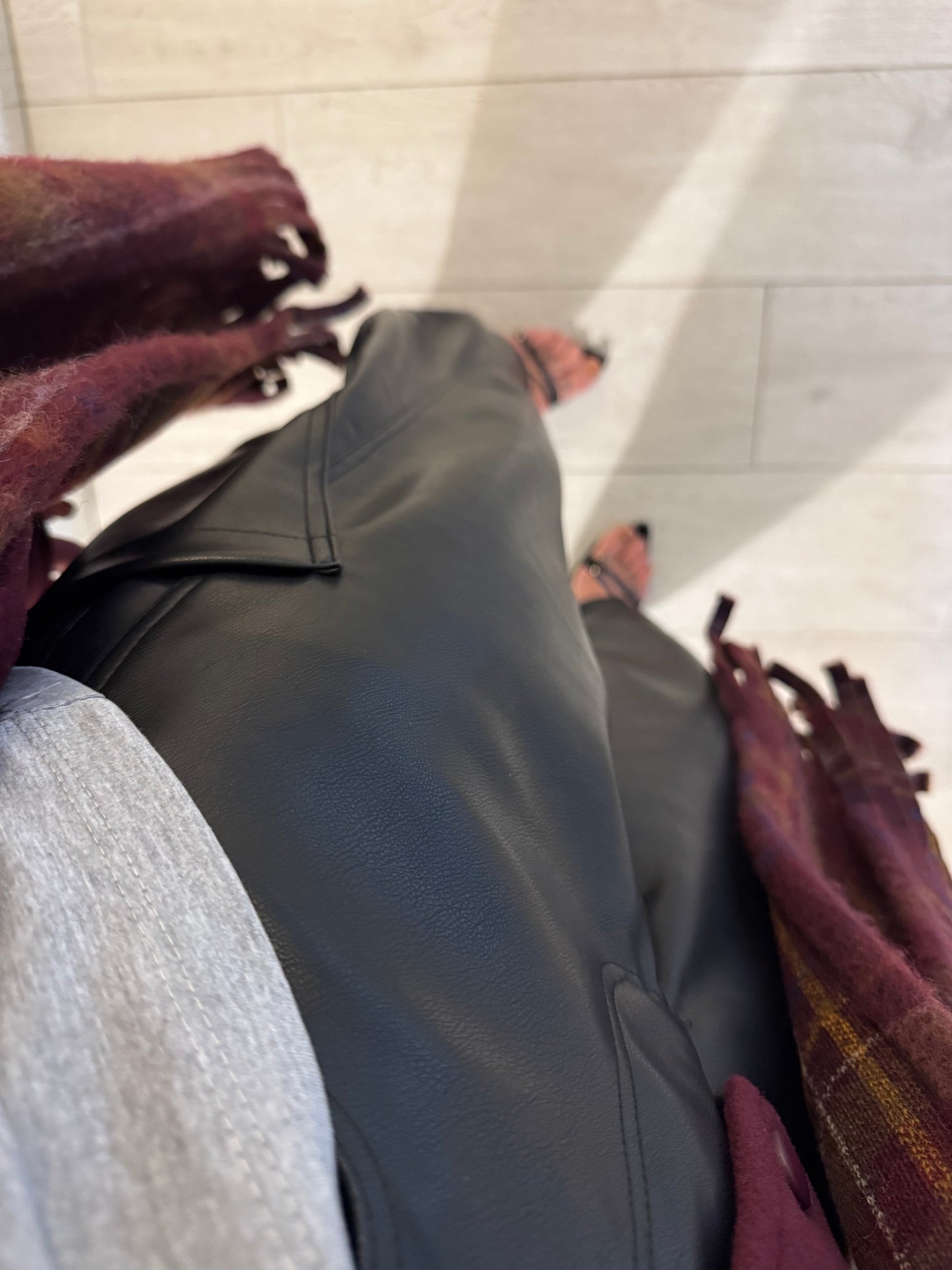 Pantaloni ecopelle Horizon (2 colori)