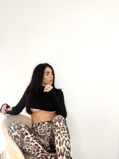 Top crop black