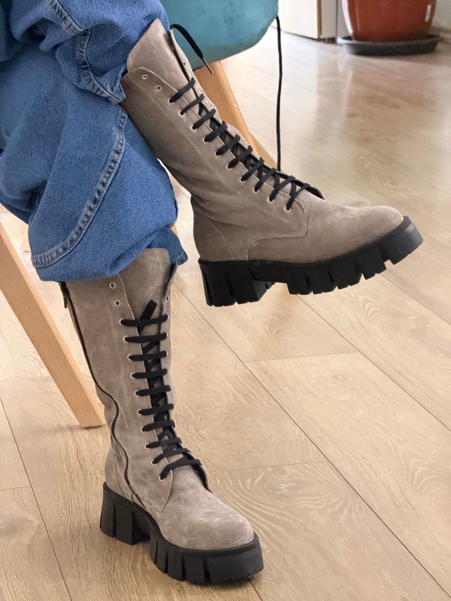 Stivaletti Cannes in camoscio Grey