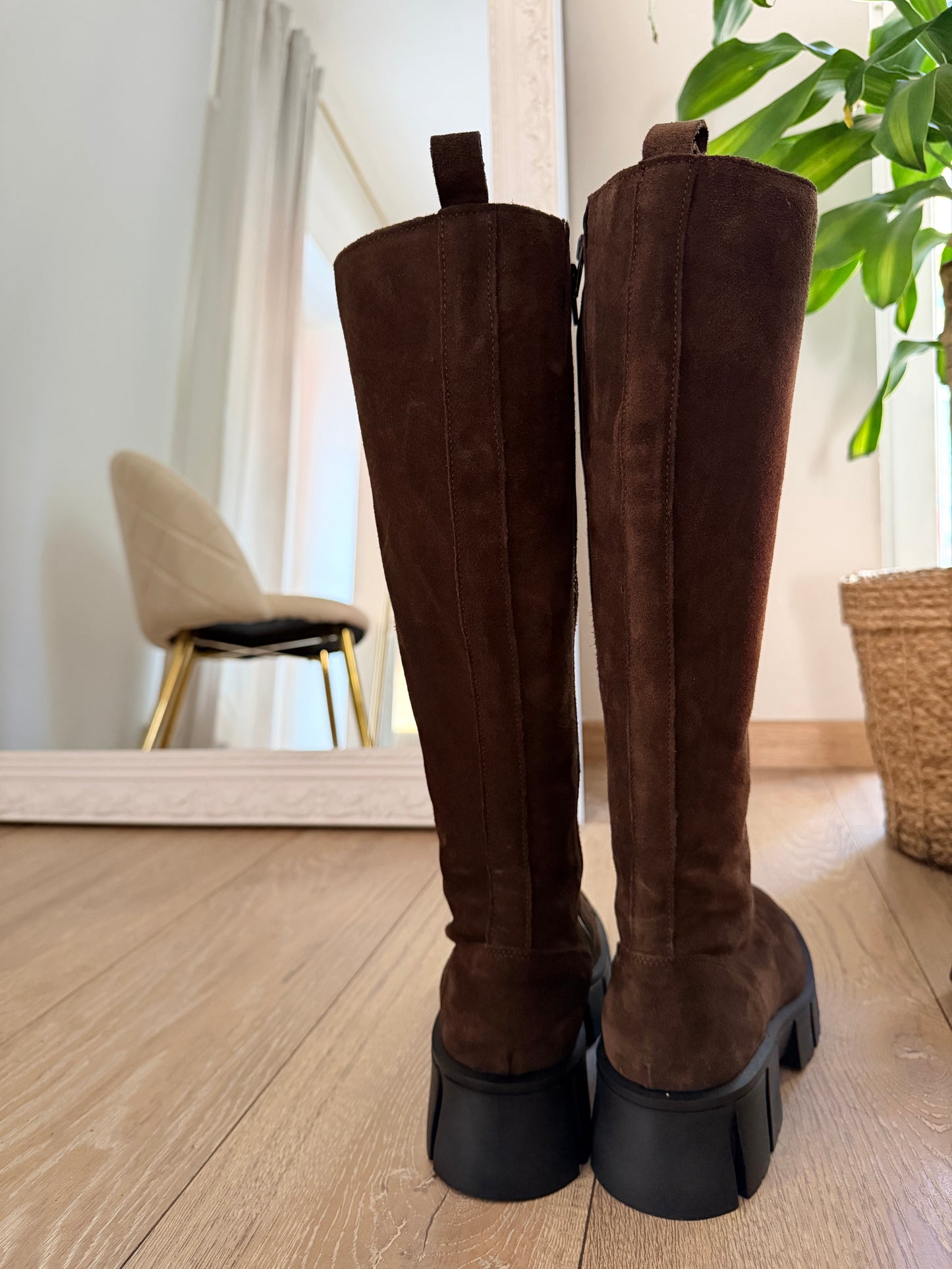 Stivali Cannes Alti in camoscio marrone