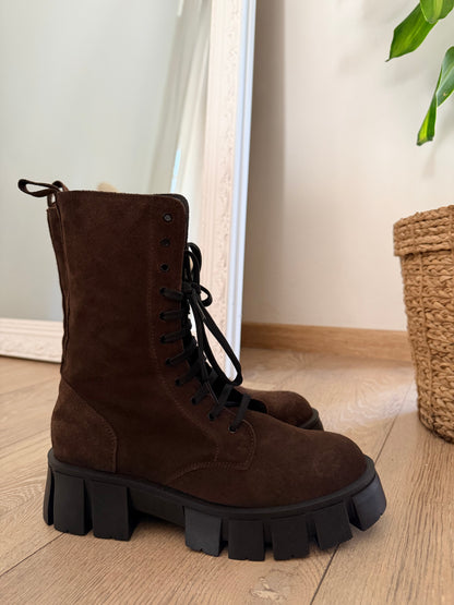 Stivali bassi Cannes in camoscio marrone